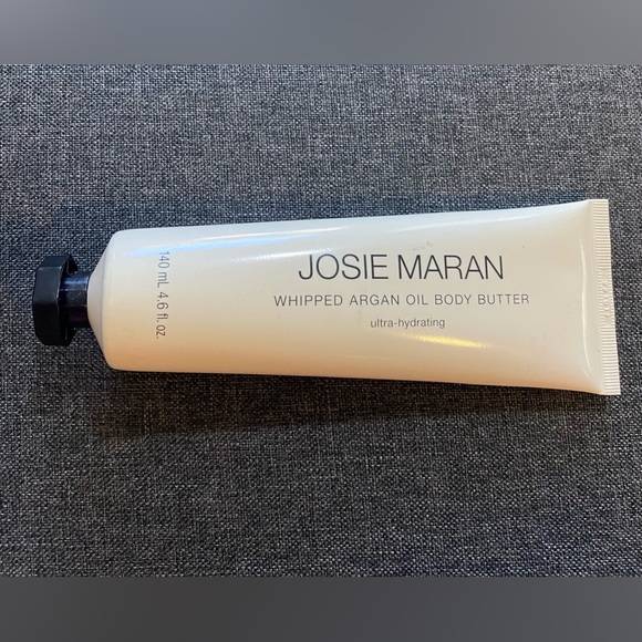 JOSIE MARAN
WHIPPED ARGAN OIL BODY BUTTER
ultra-hydrating - Picture 4 of 5